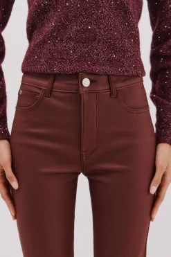 Cortefiel Pantalones sensational resinados Granate Online