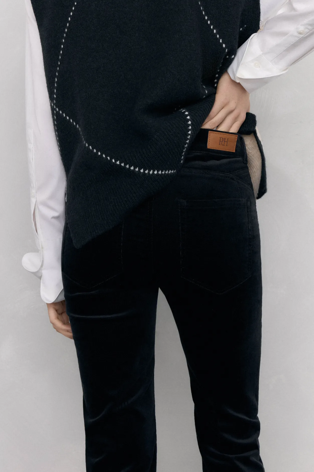 Pedro del Hierro Pantalones terciopelo push up flare Negro Best