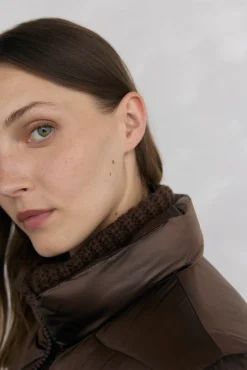 Pedro del Hierro Parka larga acolchada Marr&oacute;n Discount