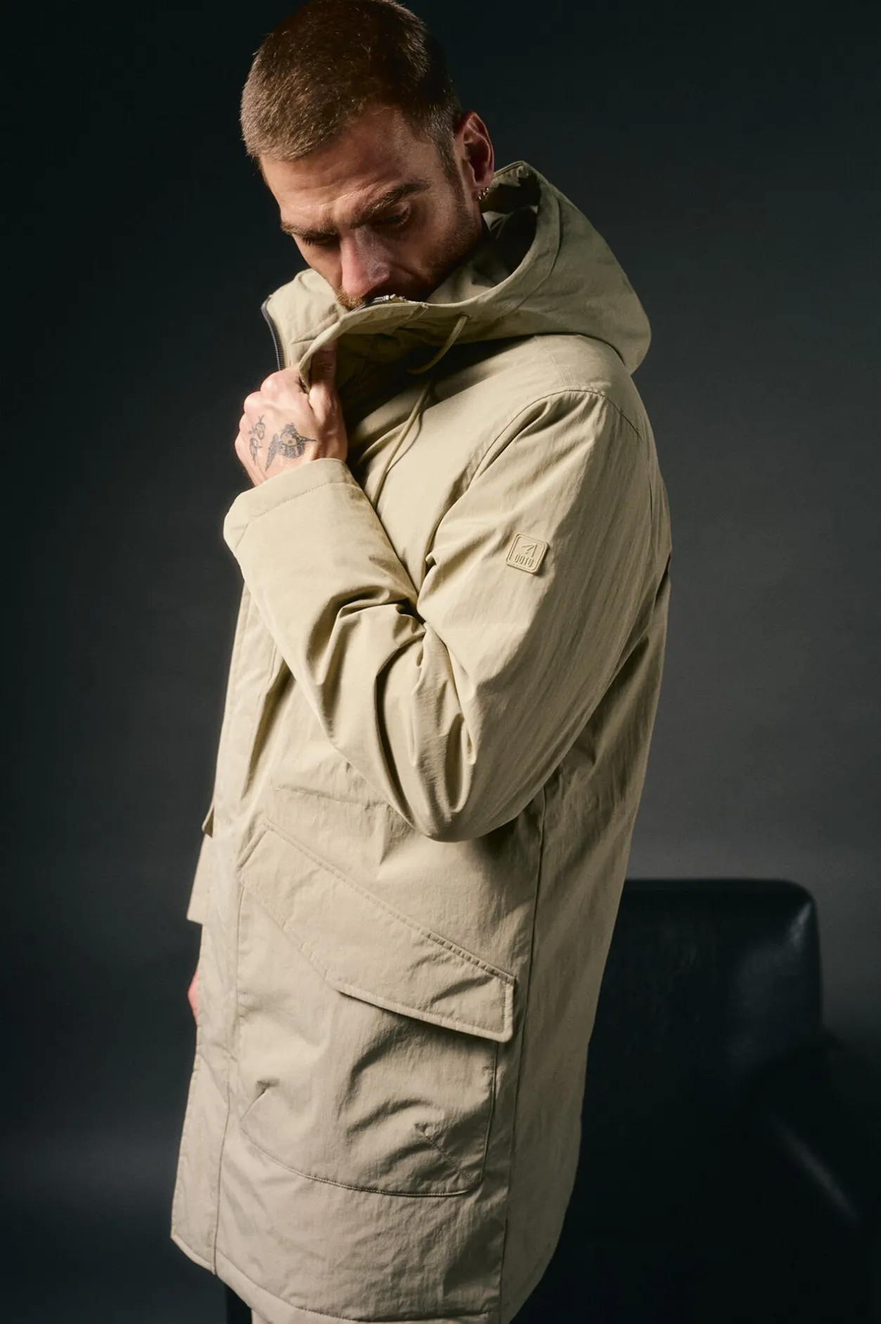 OOTO Parka larga acolchada Beige