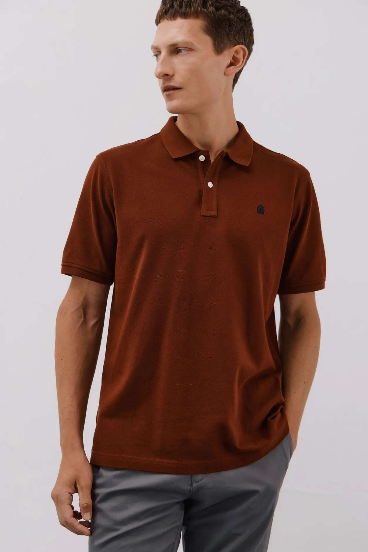 Cortefiel Polo básico piqué Marrón New