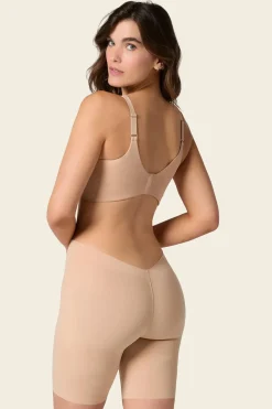 Leonisa Short de control efecto invisible espalda en U beige Hot