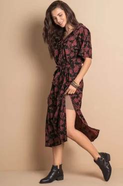 Leonisa Short de control moderado aspecto invisible con fajón antideslizante marr&oacute;n Sale