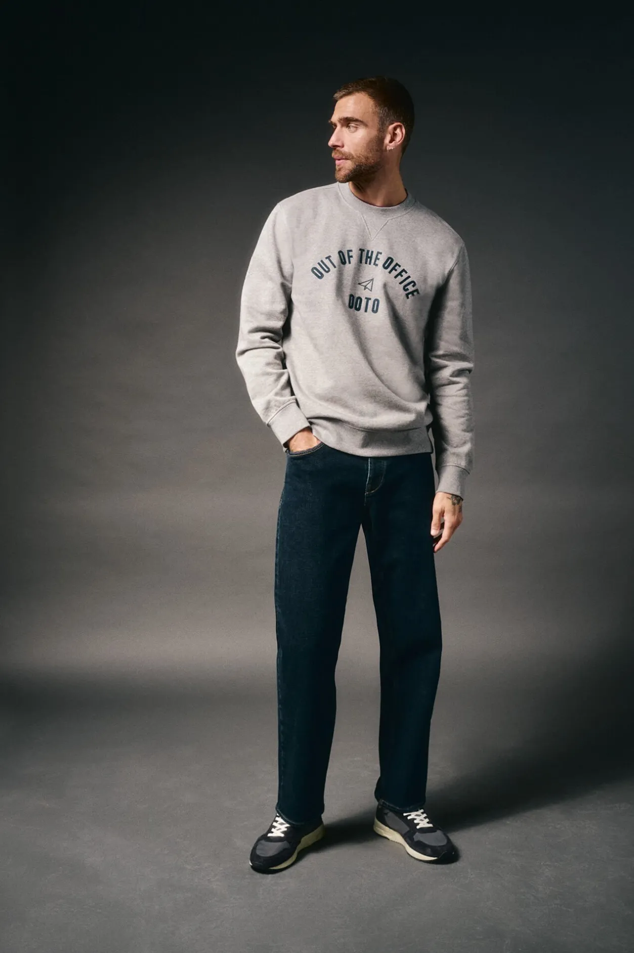 OOTO Sudadera caja logo Gris New