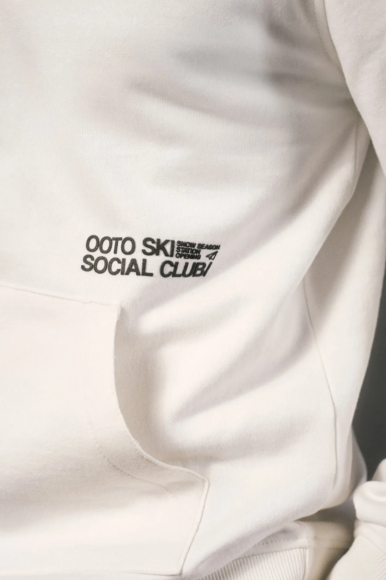 OOTO Sudadera cuello cremallera Blanco Outlet
