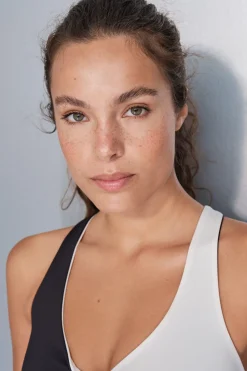 Dash and Stars Sujetador deportivo 4D Stretch blanco y negro Best