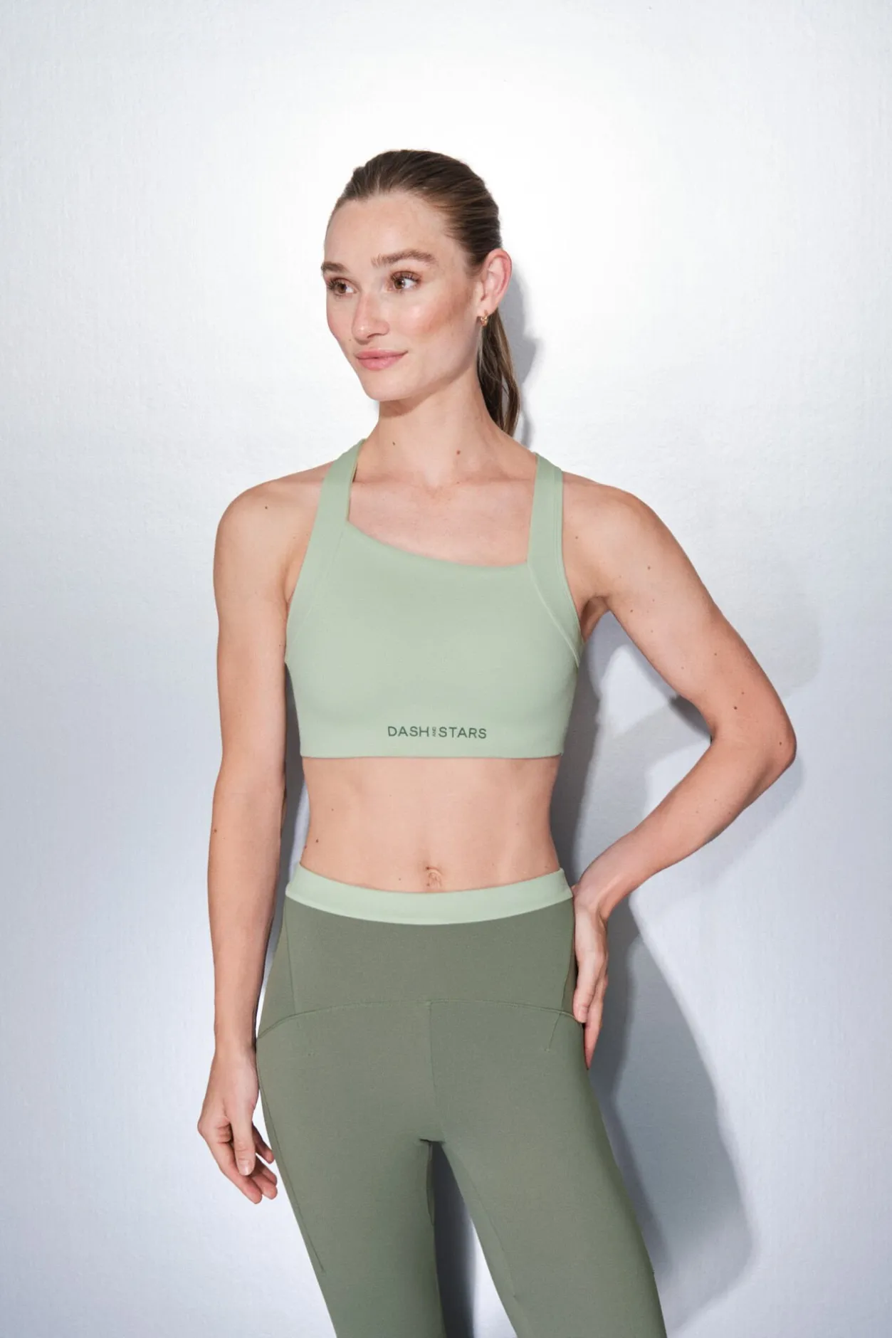 Dash and Stars Sujetador deportivo SOFT MOVE verde Hot