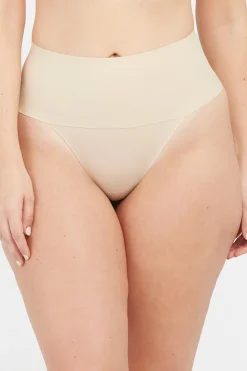 Spanx Tanga moldeador invisible nude Outlet