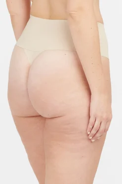 Spanx Tanga moldeador invisible nude Outlet