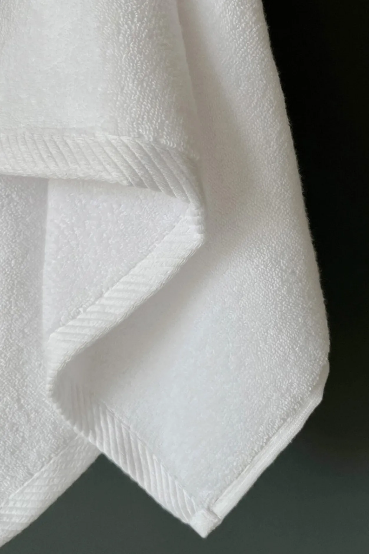 Bassols Toalla baño asana 600g/m2 zero twist 160x100 Blanco Clearance