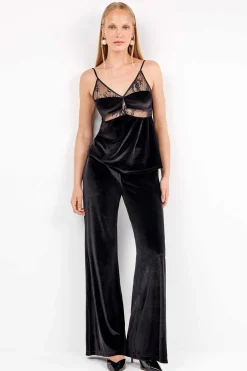 Gisela Top de terciopelo suave con detalles de encaje refinado negro Best