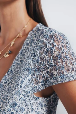 Springfield Top florecitas azules marr&oacute;n Sale