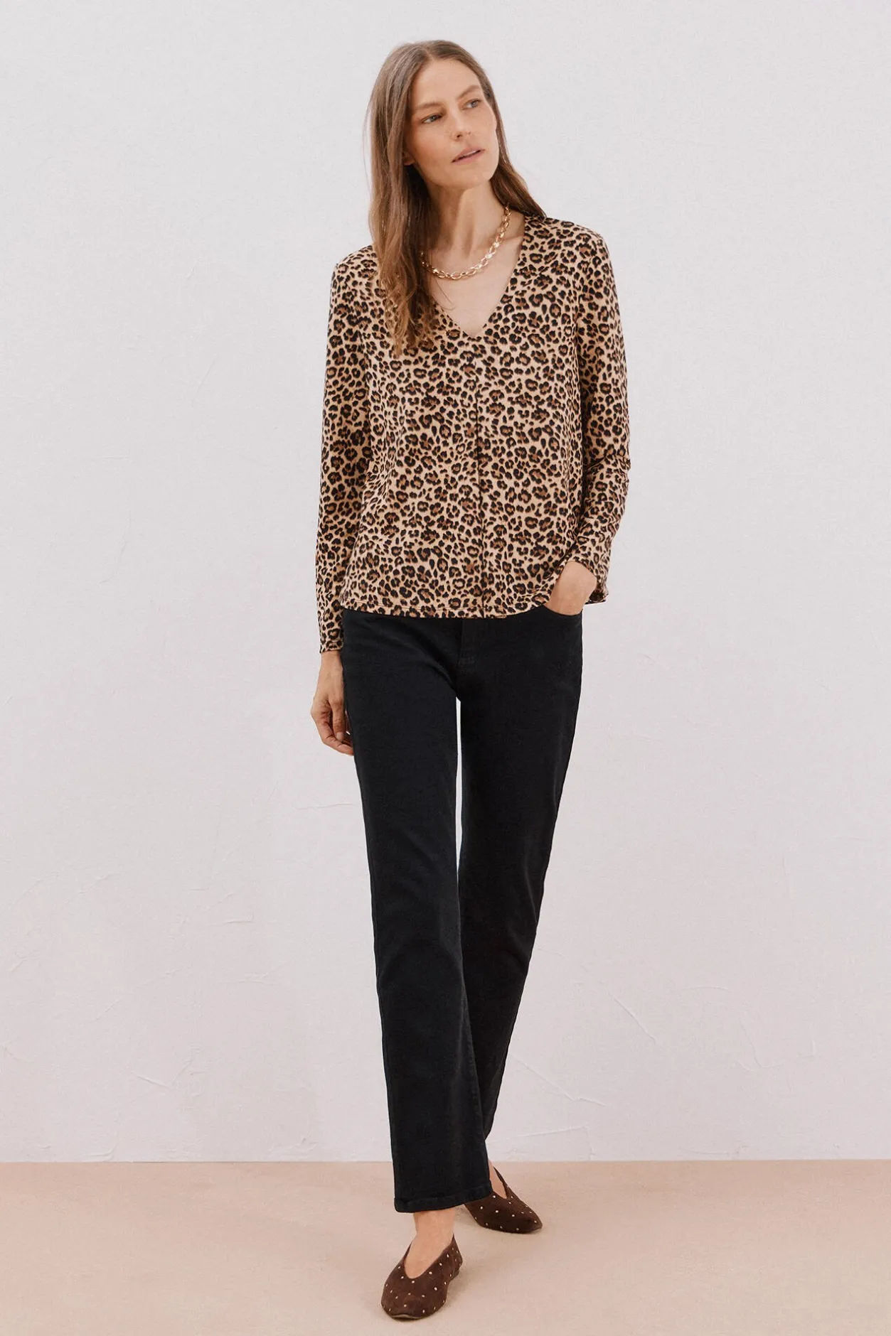 Cortefiel Top fluido pliegue Estampado beige