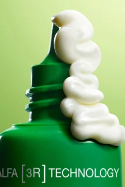 Nuxe Tratamiento Específico para Contorno de Ojos y Labios Nuxuriance Ultra 15ml Verde Best