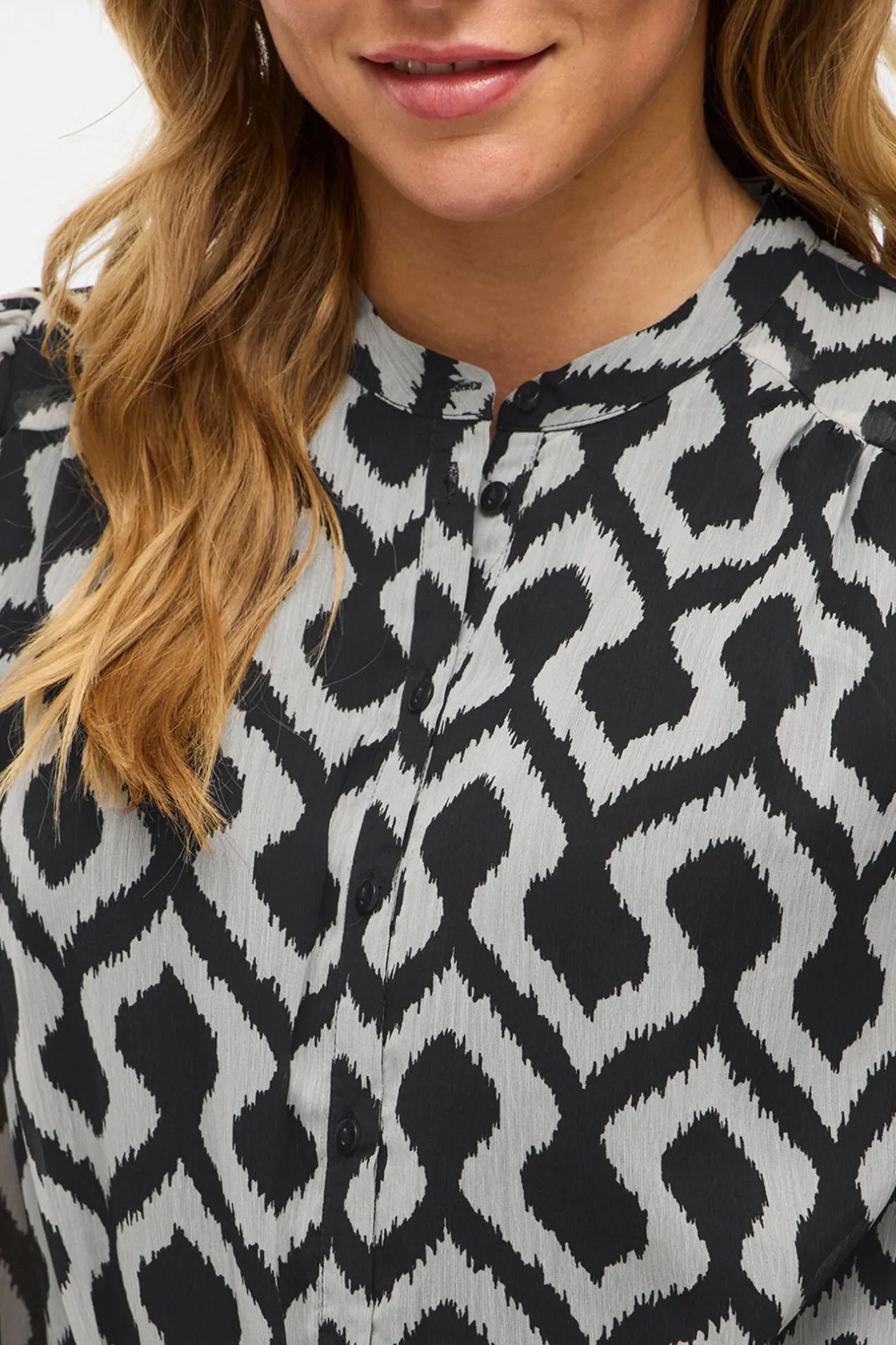 Vila Vestido corto de gasa Estampado gris Online