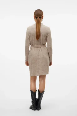 Vero Moda Vestido corto manga larga Marr&oacute;n Clearance