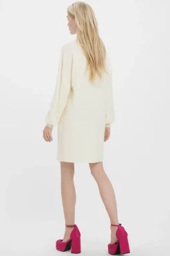 Vero Moda Vestido de punto corto manga larga Beige Online