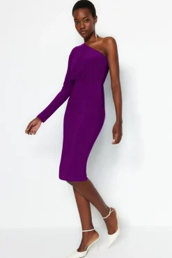 Trendyol Vestido de punto midi con hombro descubierto morado/lila Discount