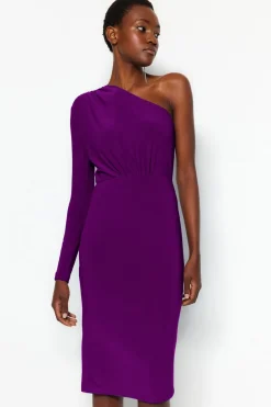 Trendyol Vestido de punto midi con hombro descubierto morado/lila Discount