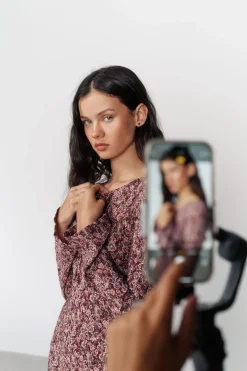 High Spirits Vestido Florin kaki