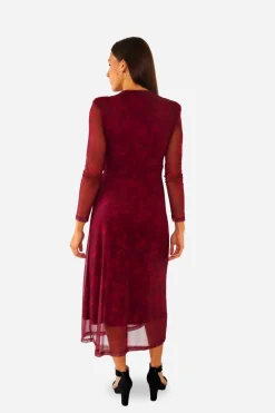 Cuplé Vestido tul estampado flores Estampado granate Online