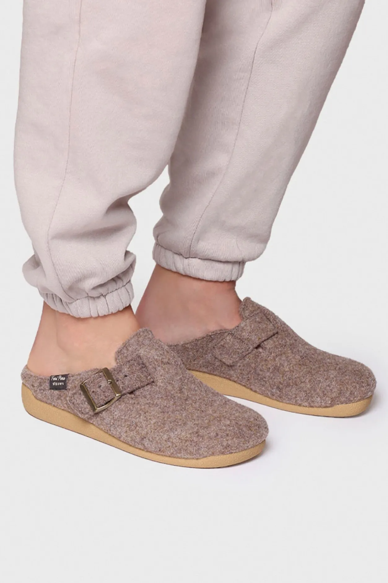 Toni Pons Zapatilla Tipo Zueco Para Mujer En Fieltro kaki New