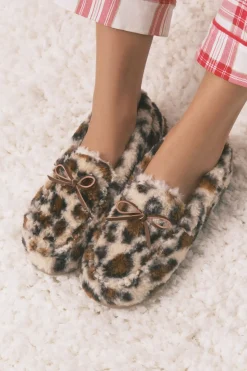 Women'secret Zapatillas casa mocasín borreguito animal print estampado Online