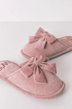 Women'secret Zapatillas cerradas chenilla rosa Outlet