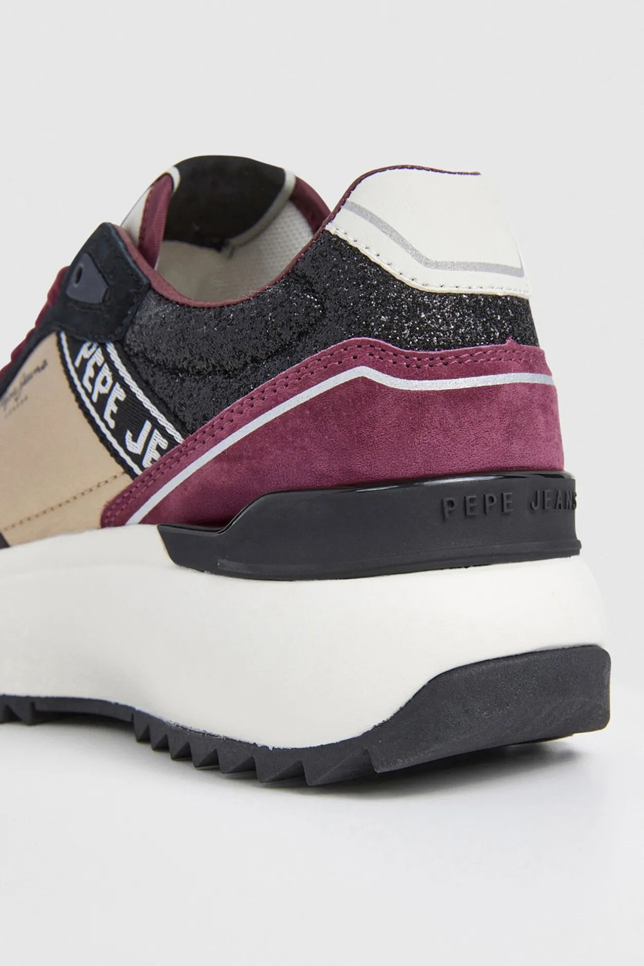 Pepe Jeans Zapatillas detalle brillos nude New